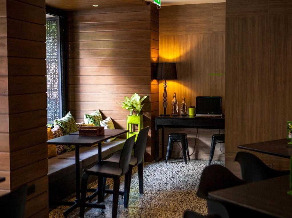 هتل پلوئن سامویی